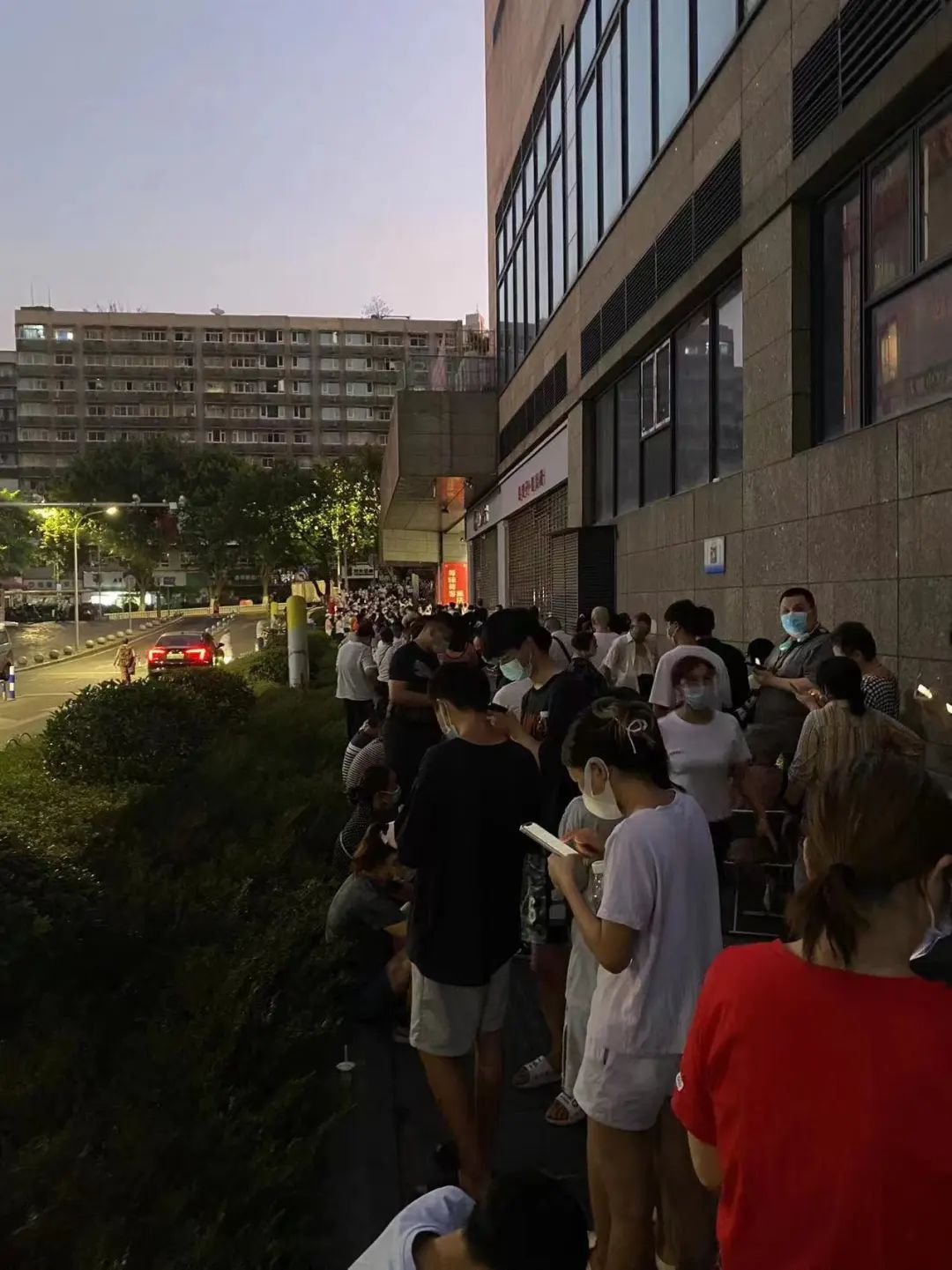 这个八月,我们在“烤验”中更加团结自信(图9)