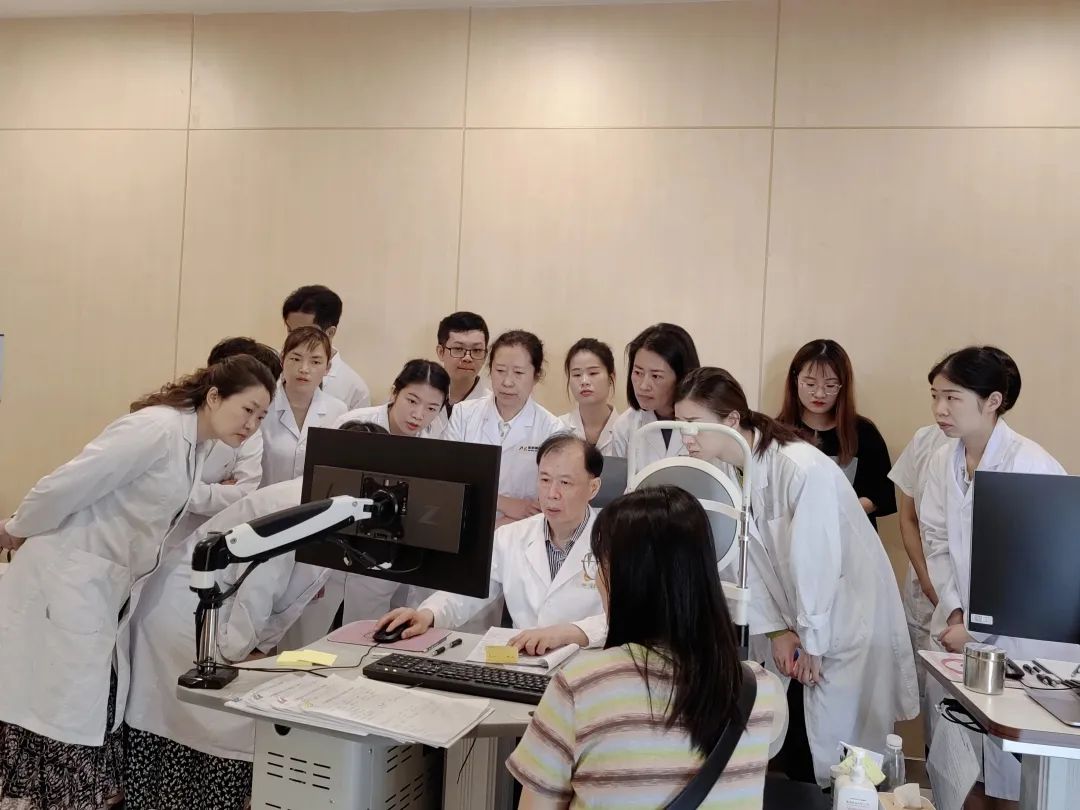 白继眼科&蔡司第十一期全国全飞秒培训班圆满结束(图9)